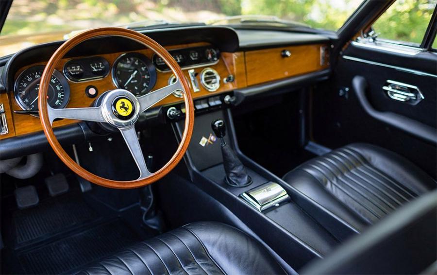  Ferrari 330 GT 2+2 Drogo Speciale (7979) 1966 года  (фото 11 из 12)